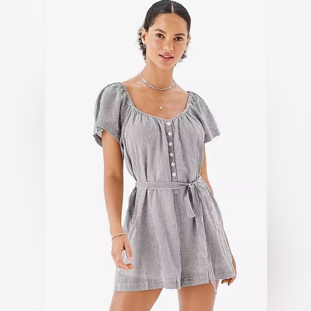 New! American Eagle Plaid flowy lightweight cotton romper size Small
